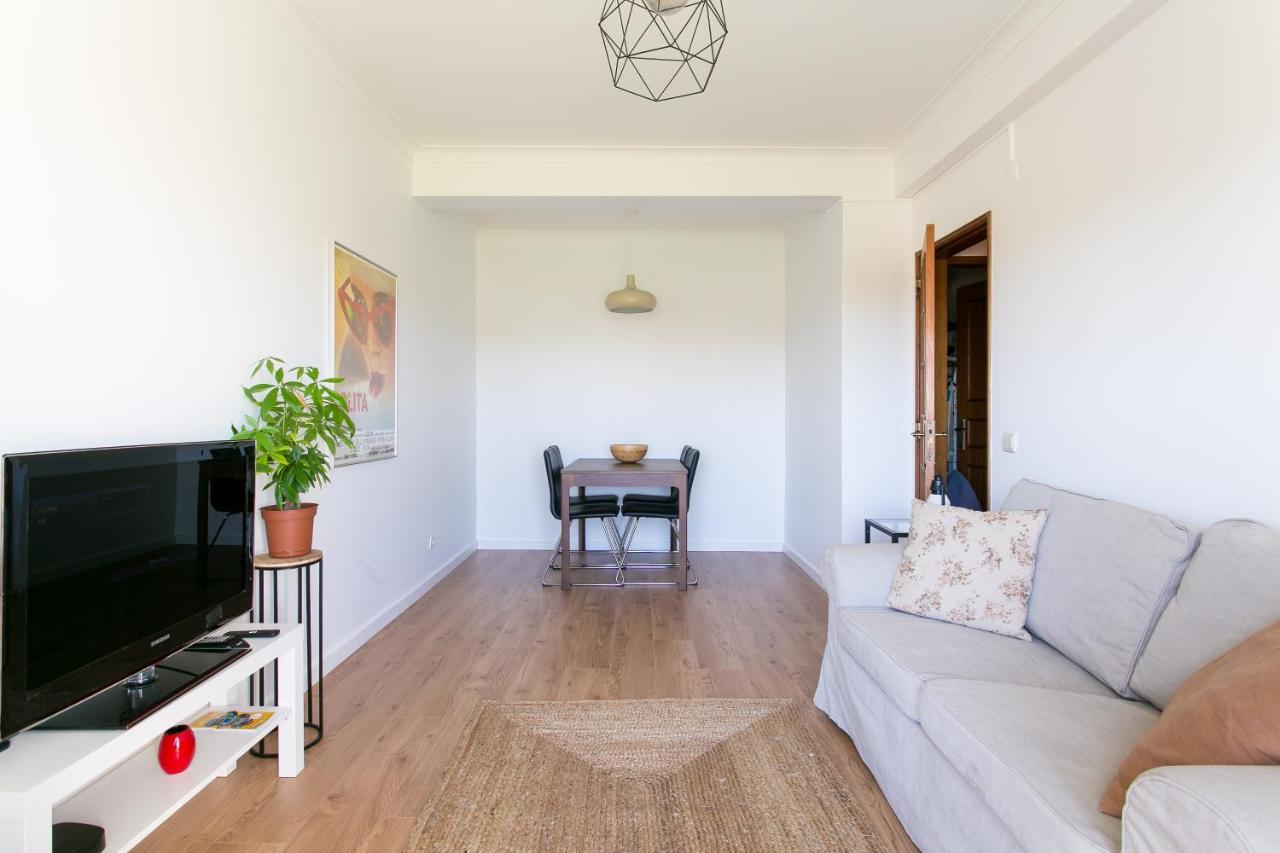 Apartamento Central Setubal Sossegado E Com Luz Екстериор снимка