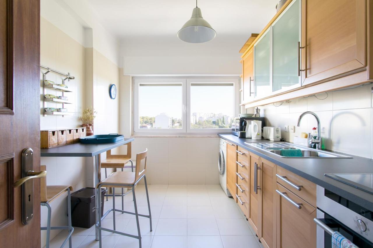 Apartamento Central Setubal Sossegado E Com Luz Екстериор снимка