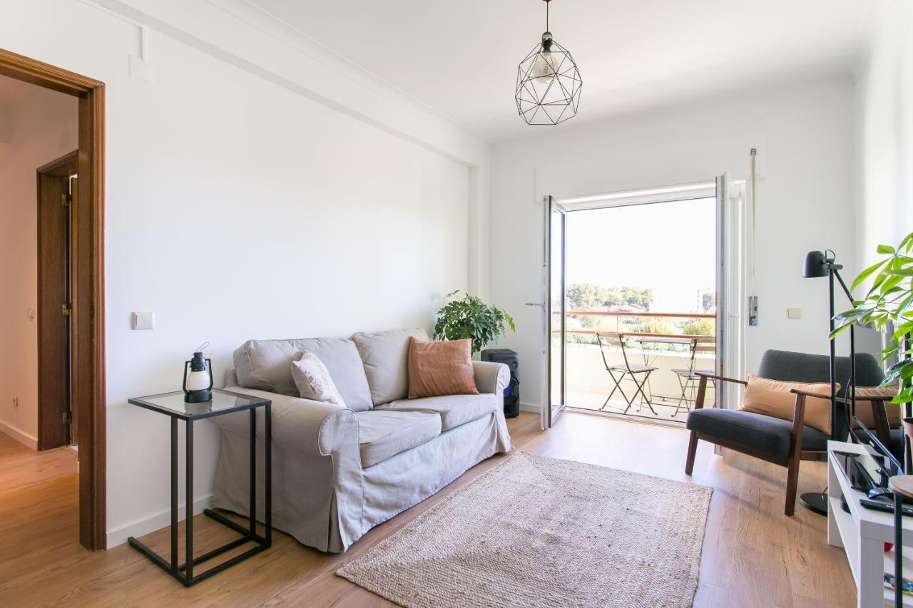 Apartamento Central Setubal Sossegado E Com Luz Екстериор снимка