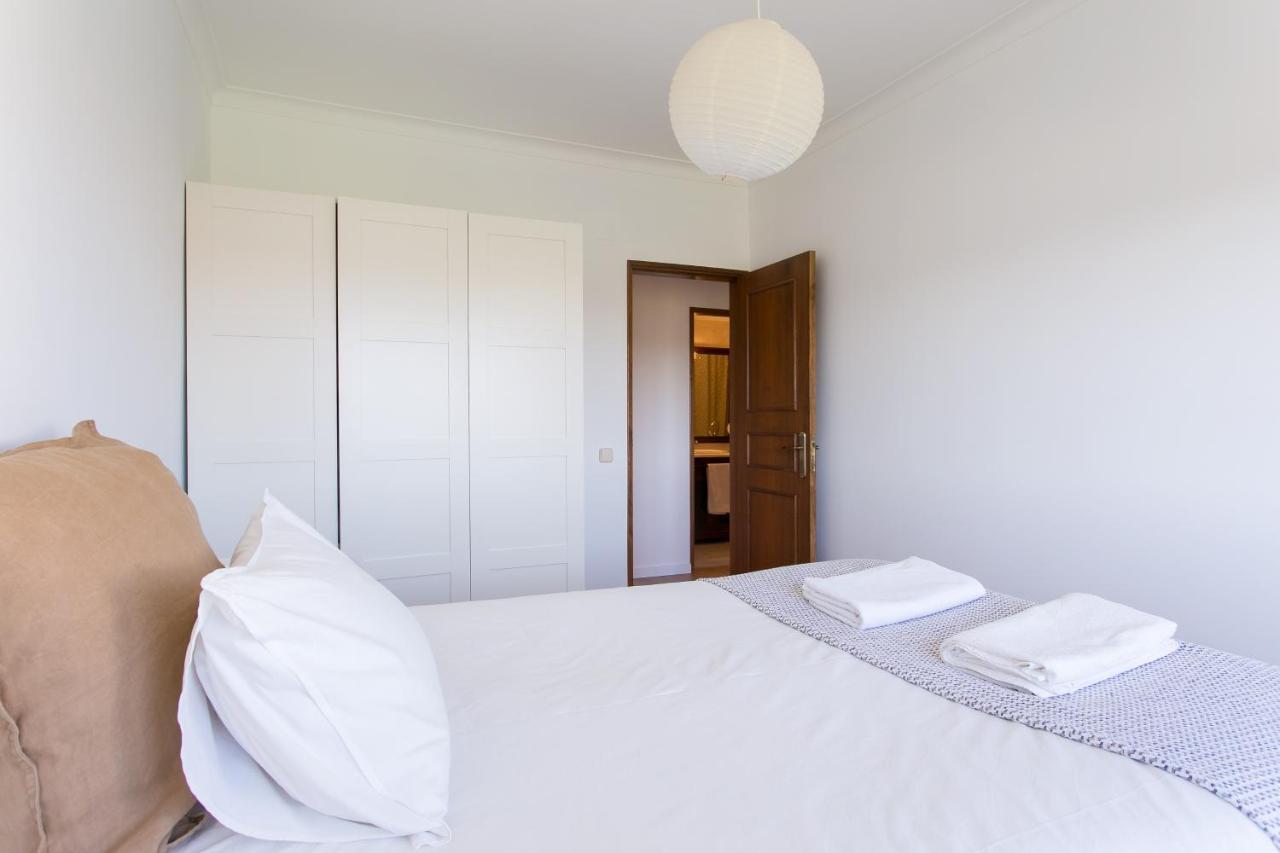 Apartamento Central Setubal Sossegado E Com Luz Екстериор снимка