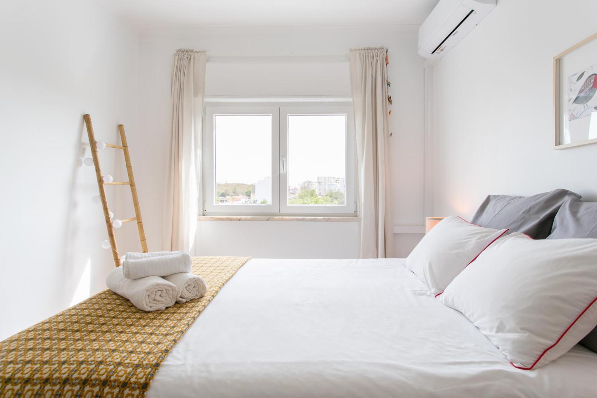 Apartamento Central Setubal Sossegado E Com Luz Екстериор снимка
